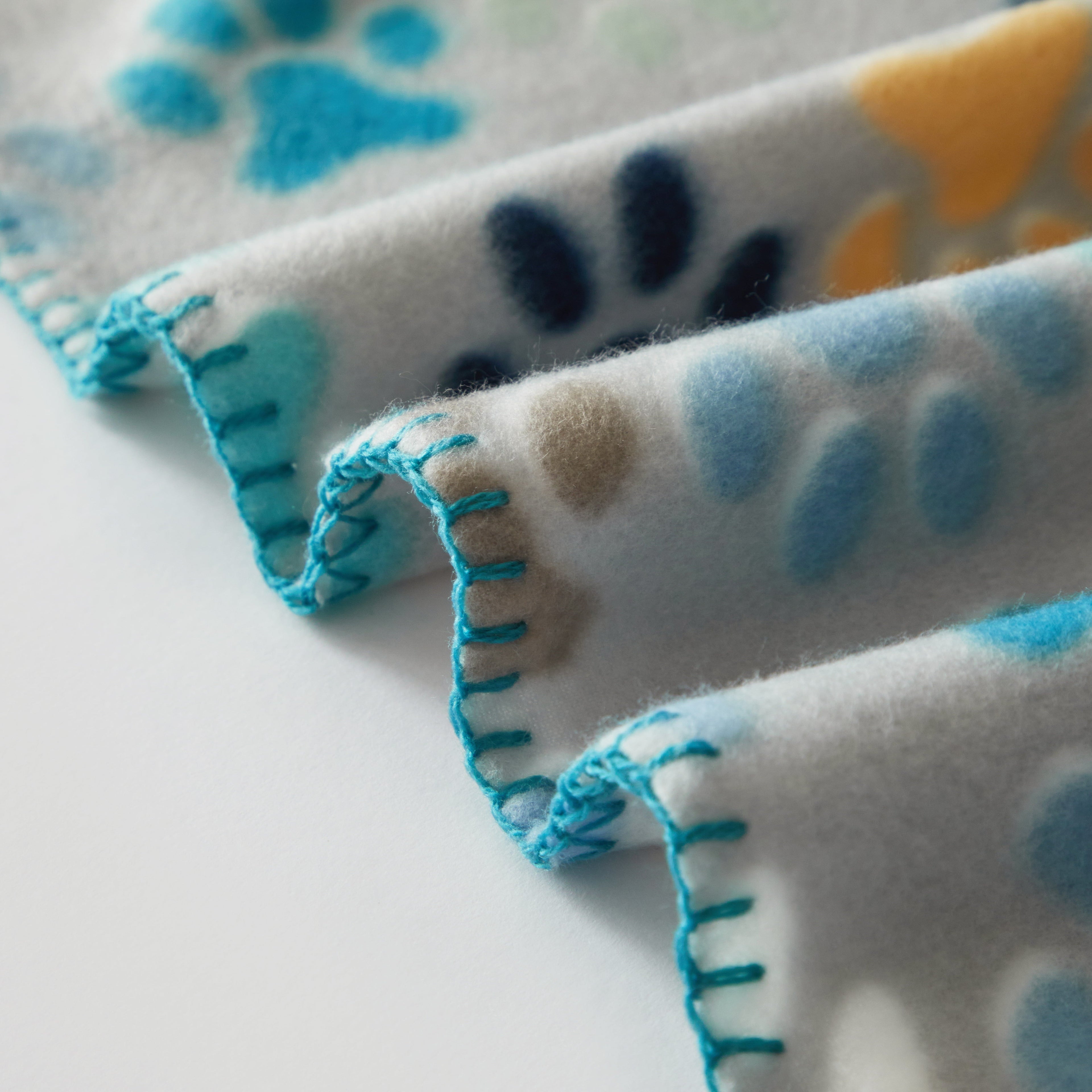 (9 pack) Cozy Fleece Throw Blanket, Gray Paw 50" x 60", All Ages